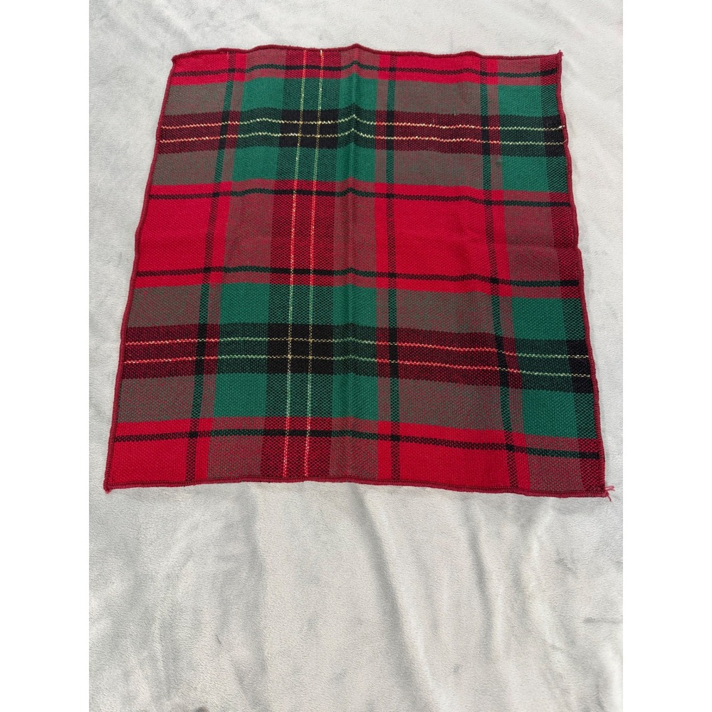 Vintage Set 4 Red Green Gold Plaid Cloth Christmas Seasonal Holiday Napkins 15"